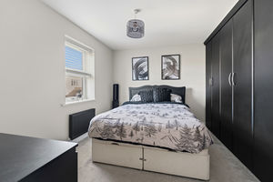 Photo 33- click for photo gallery